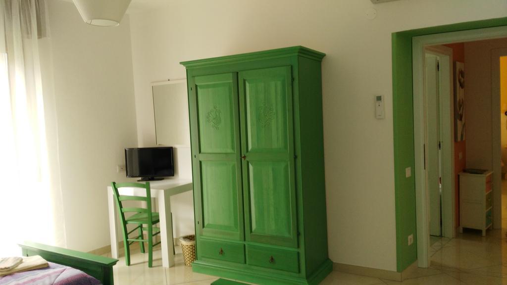 B&B Sa Zodia Guest House Bitti Номер фото
